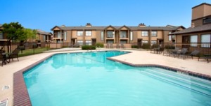 Glenwood and Springhaven on Spring Valley Apartment Pool1