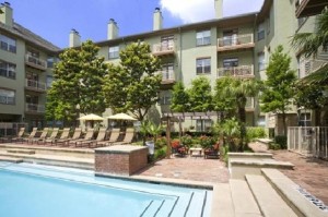 Post Addison Circle Apartment Pool