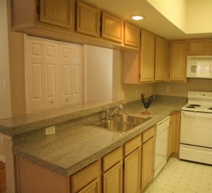 Walnut Square Apartment Model...